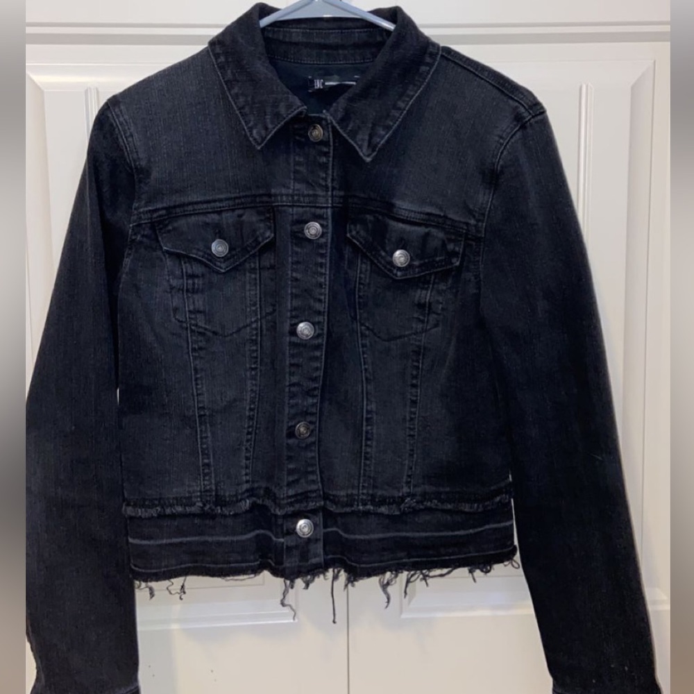 Cropped Black Jean Jacket